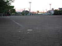 �O���E���h